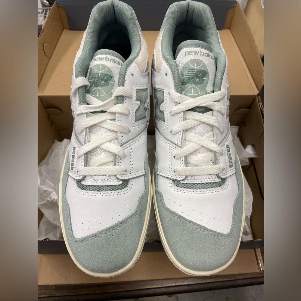 Men’s New Balance 550 Sz 9.5